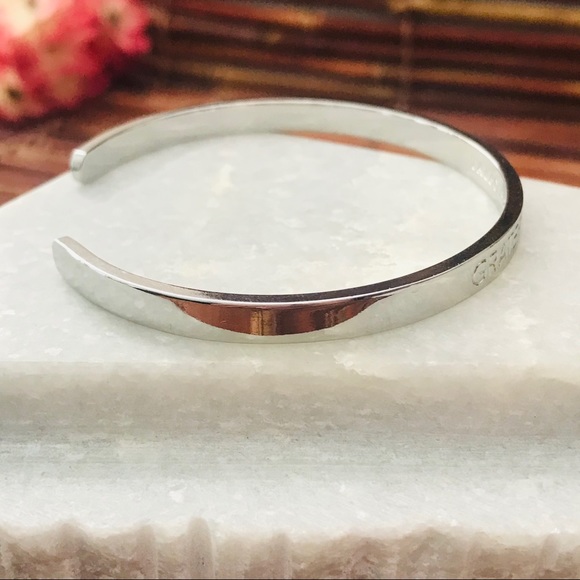 Talbots Silver Tone Bangle Grateful Loved Strong - Picture 7 of 9